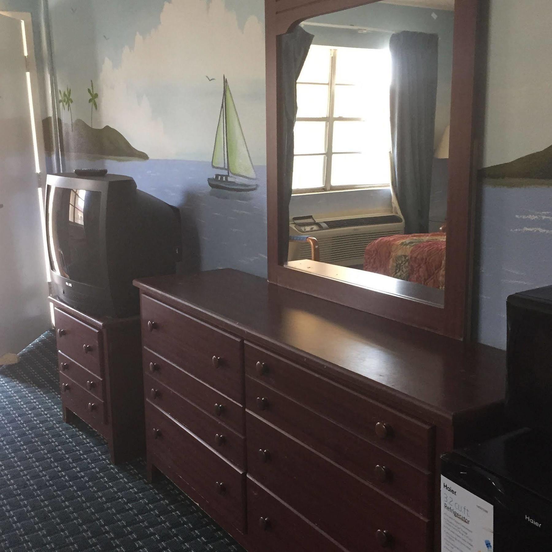 Guest Inn And Suites Хюстън Екстериор снимка