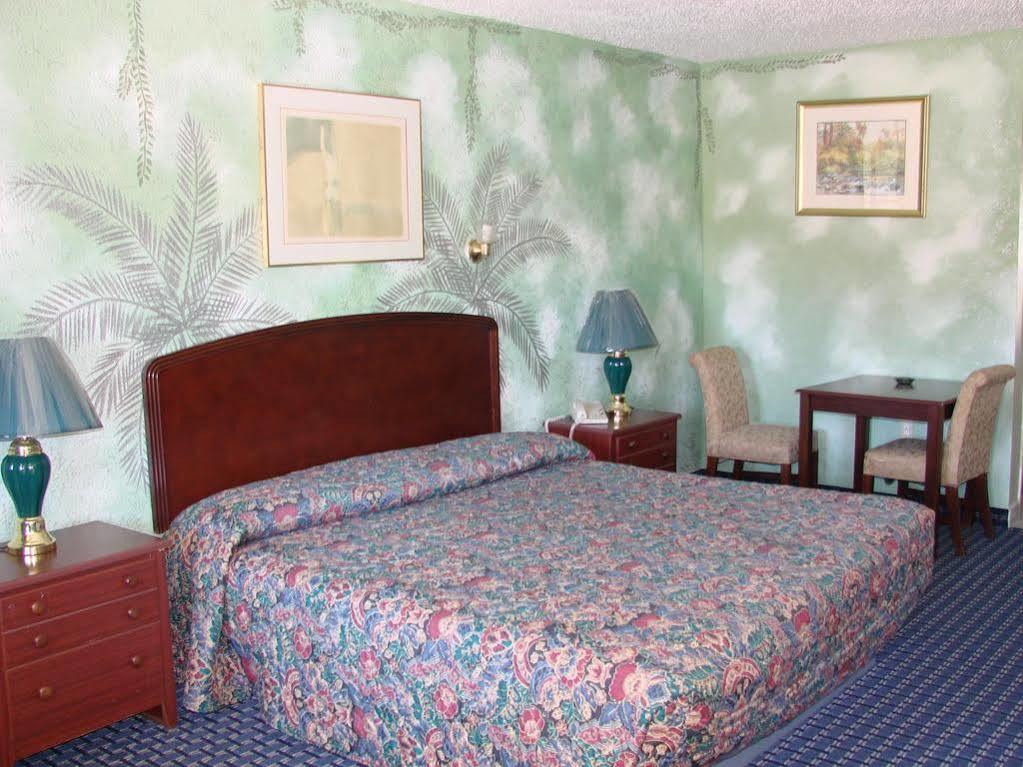 Guest Inn And Suites Хюстън Екстериор снимка